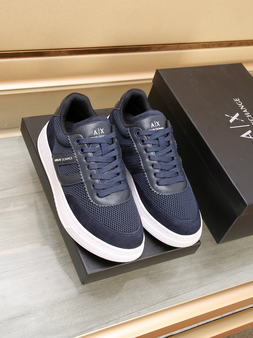 NO:620979,Factory [Armani] Armani's new fashionable men's sports shoes are carefully crafted into an international brand. This casual shoe combines high-quality fabrics and exquisite craftsmanship. The upper is made of original fly weave!  Breathable mesh lining sheepskin foot pads. The upper foot effect is handsome and stylish. The lightweight TPU outsole makes the foot feel light and comfortable!  Fine workmanship, worth owning Size 38-44 (45 is custom-made and non-refundable, armani, armani, sneakers, sheepskin19860909工厂【Armani】阿玛尼新款时尚男士运动鞋精心打造国际品牌 此款休闲鞋集优质面料与精湛工艺于一身,鞋面选用原版飞织制成！透气网布内里羊皮垫脚.上脚效果帅气有型,轻质TPU大底,脚感轻便舒适！做工精细,值得拥有 Size38-44（45定做不退换,,armani,armani,sneakers,sheepskin,Men's shoes