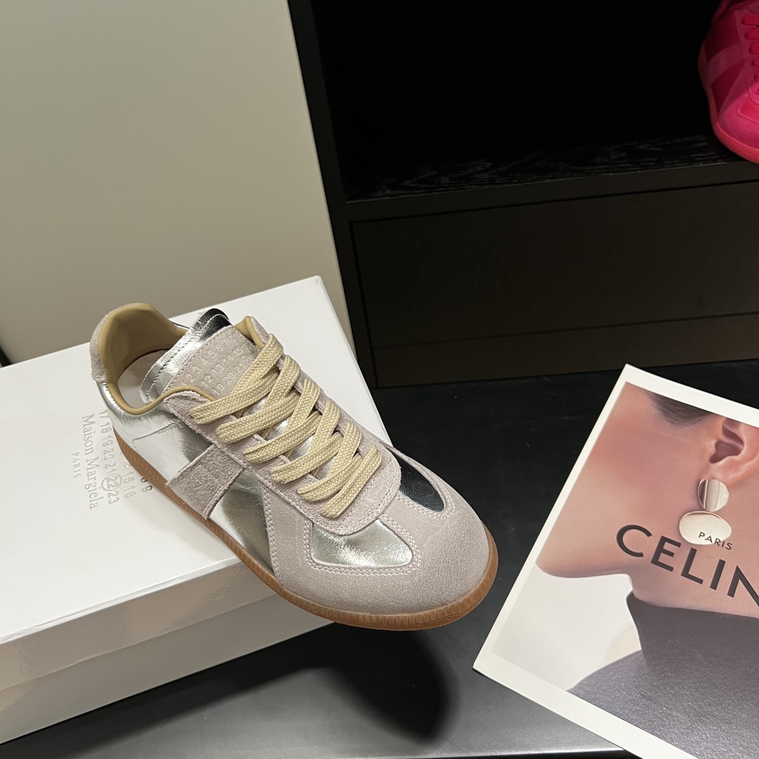 Designer Women Shoes