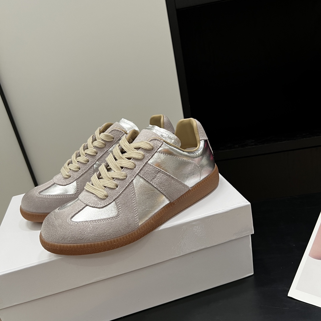 Designer Women Shoes