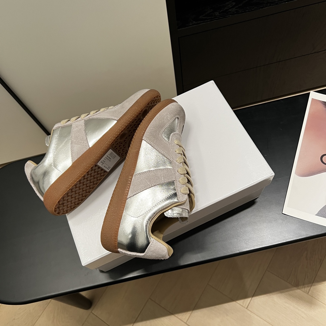 Designer Women Shoes