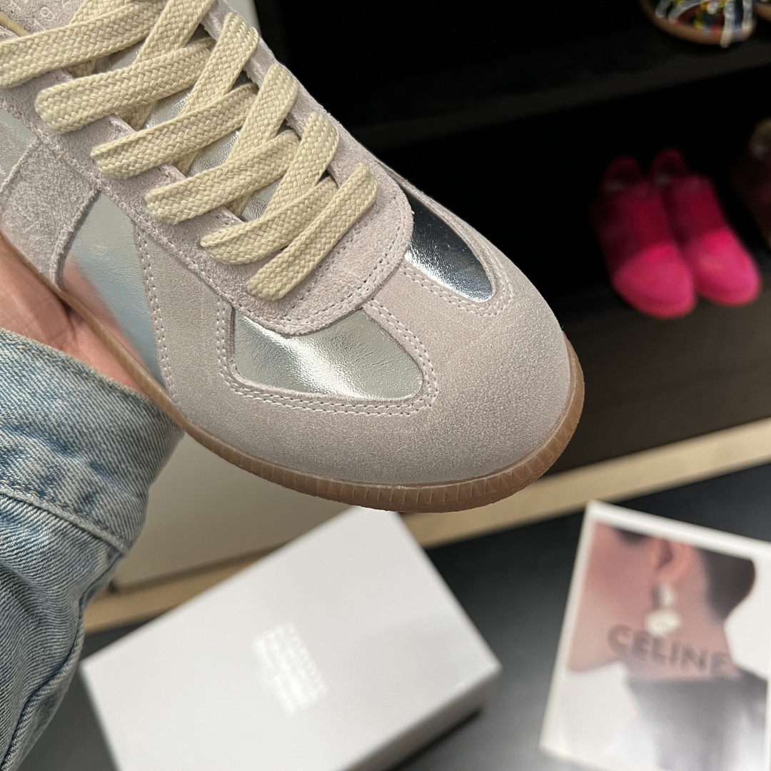 Designer Women Shoes
