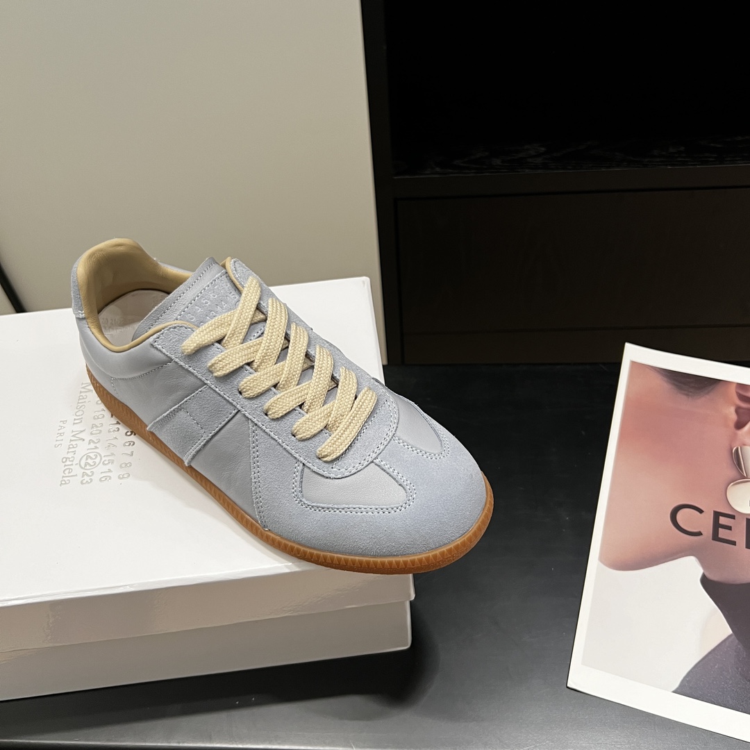 Designer Women Shoes