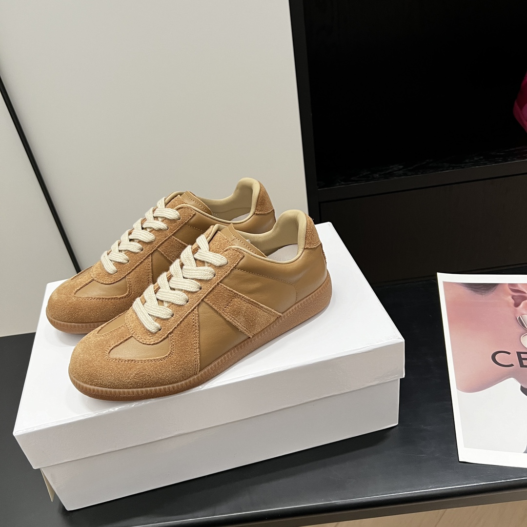 Designer Women Shoes