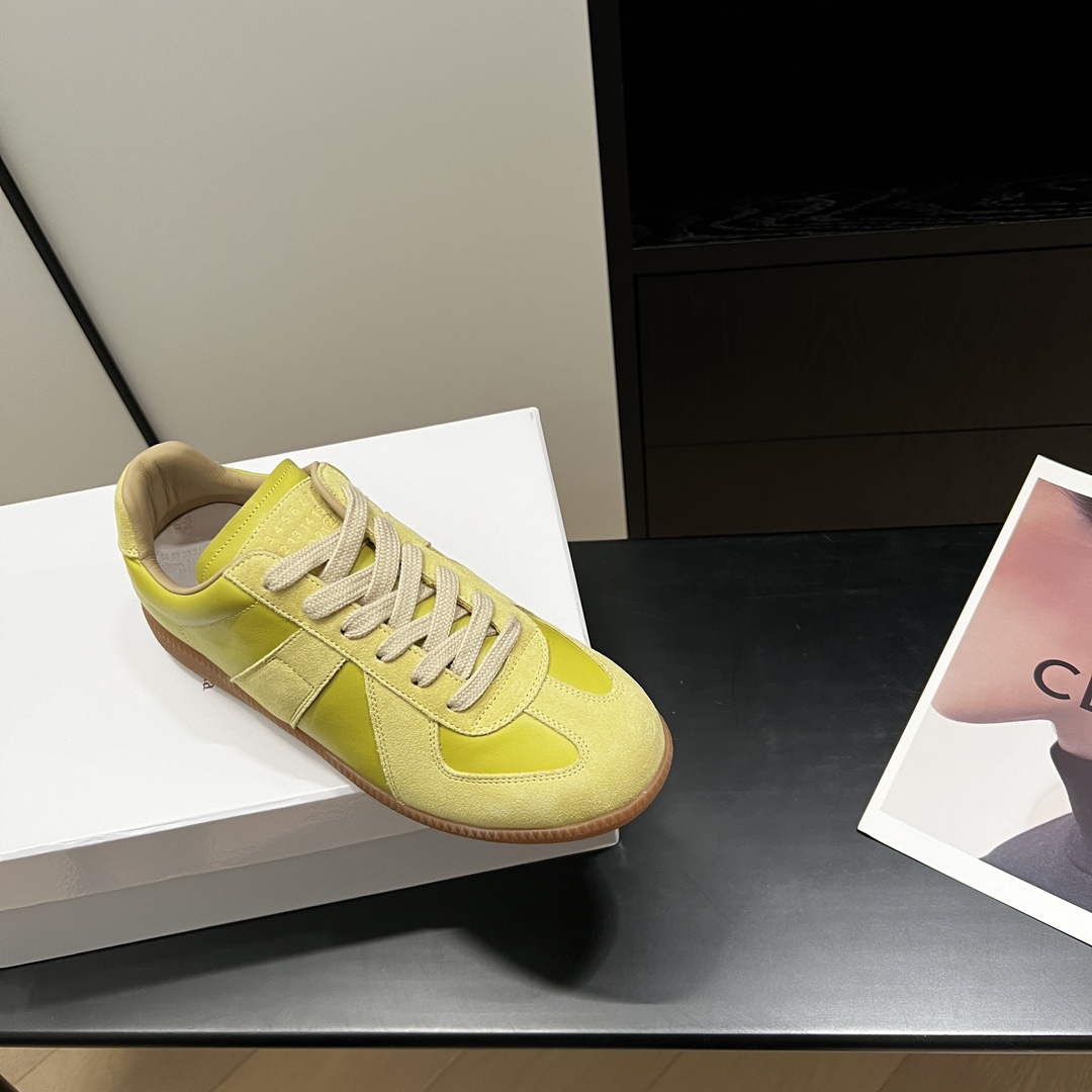 Designer Women Shoes