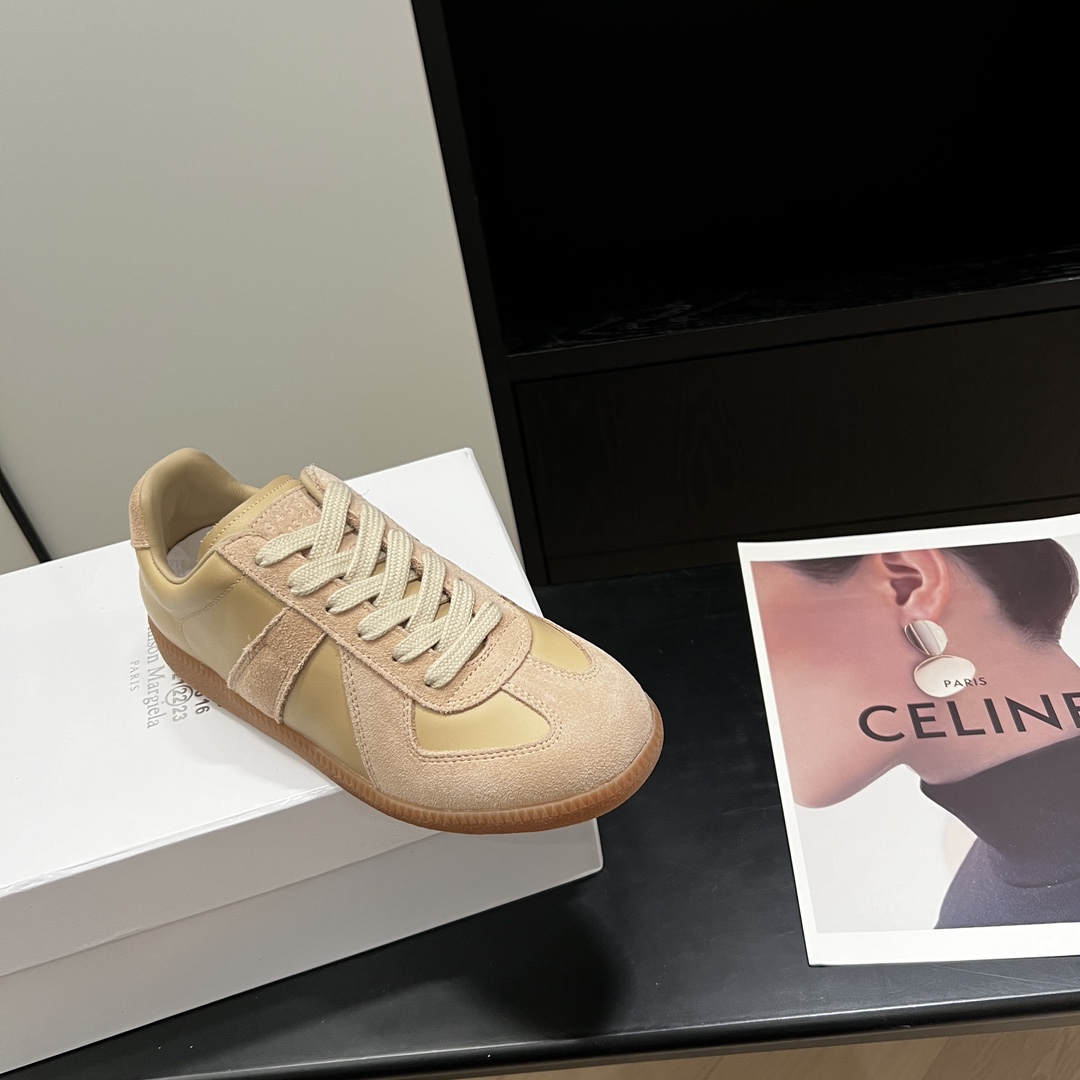 Designer Women Shoes