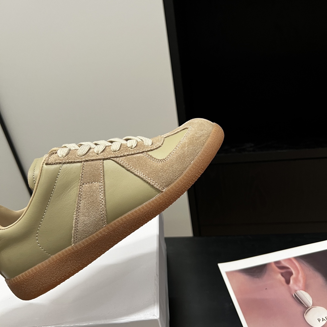 Designer Women Shoes