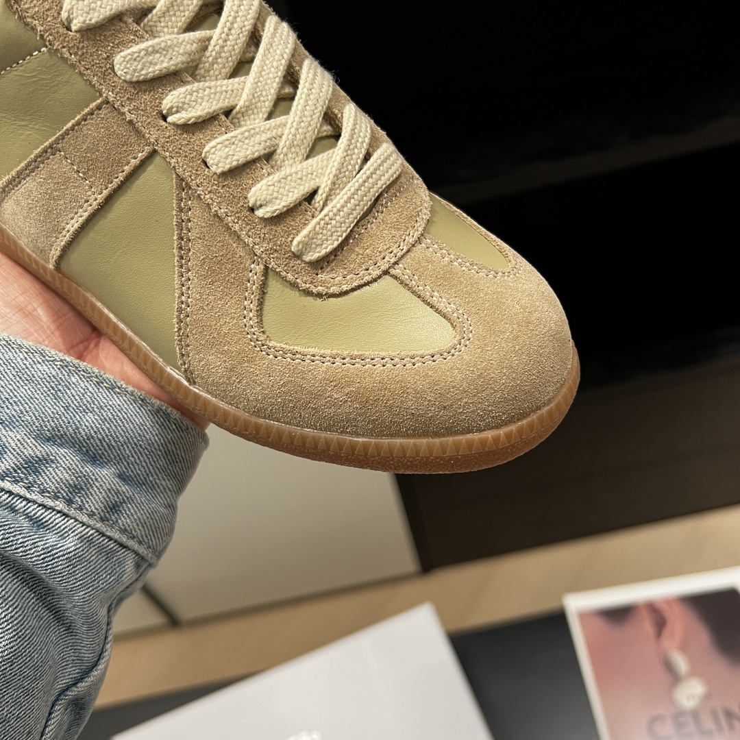 Designer Women Shoes