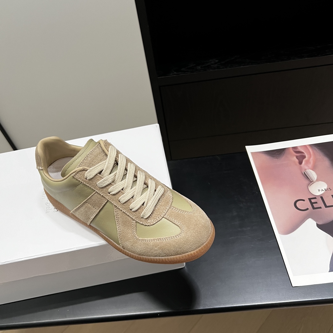 Designer Women Shoes
