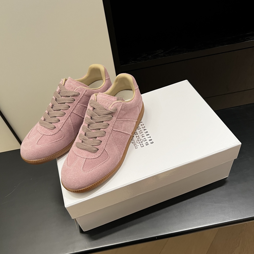 Designer Women Shoes