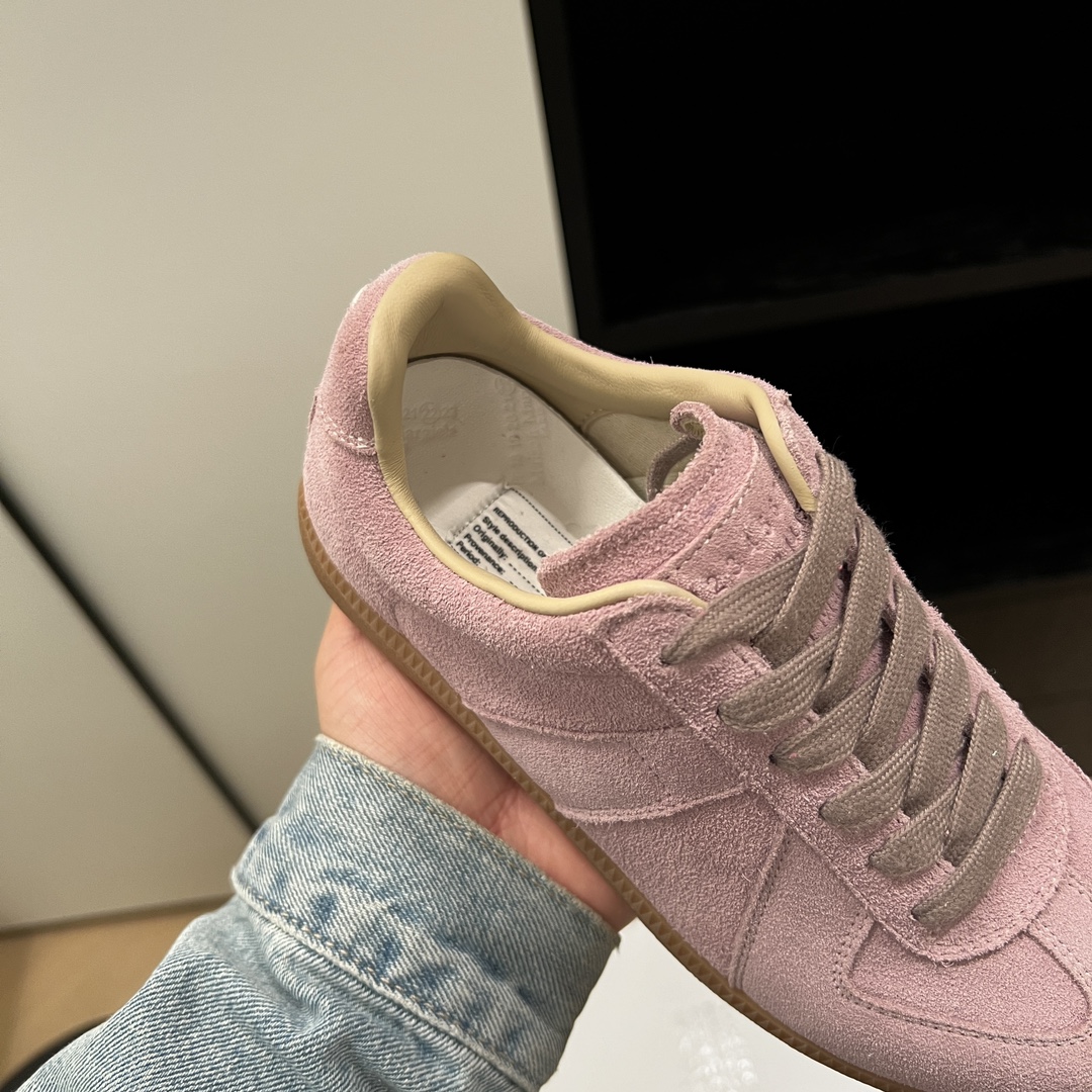 Designer Women Shoes