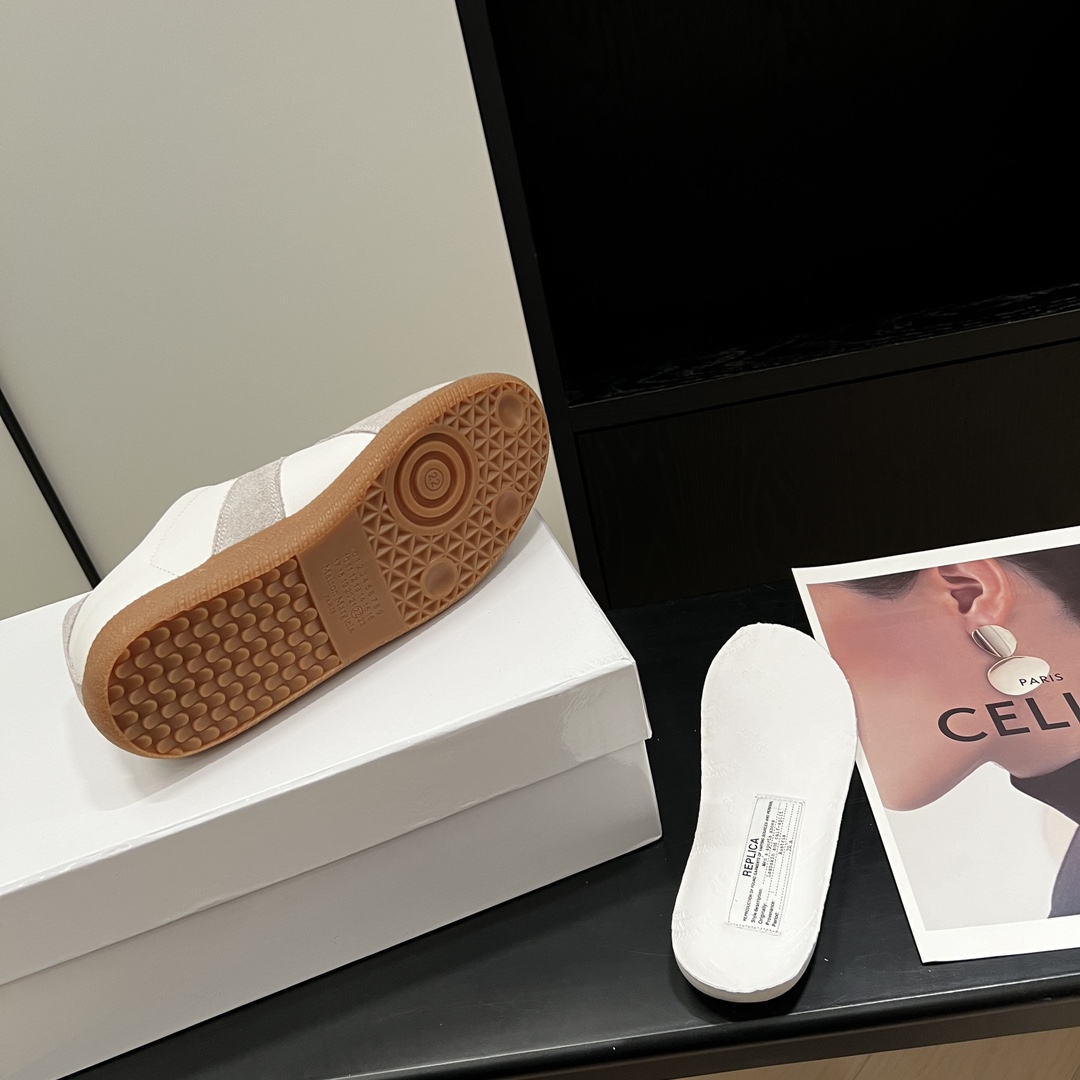 Designer Women Shoes