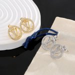 Louis Vuitton Jewelry Earring Polishing