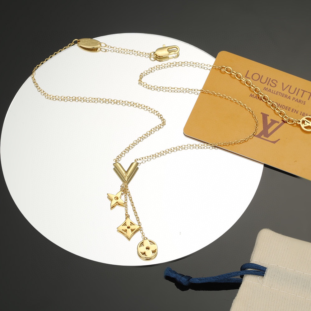 Louis Vuitton Jewelry Necklaces & Pendants Polishing Chains
