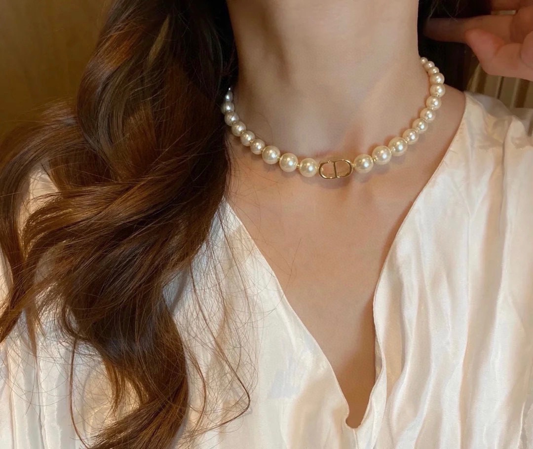 Dior CD Pearl Necklace - Comprehensive 4