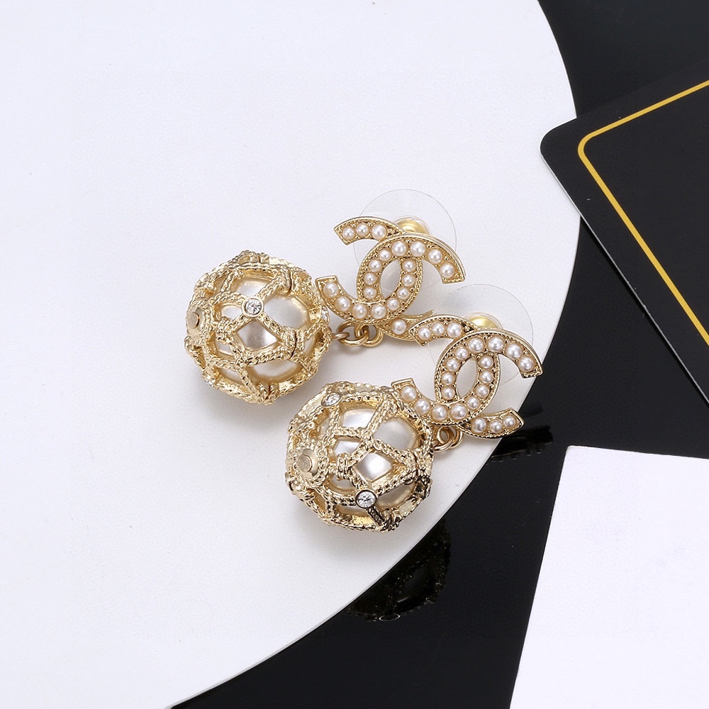 Chanel item