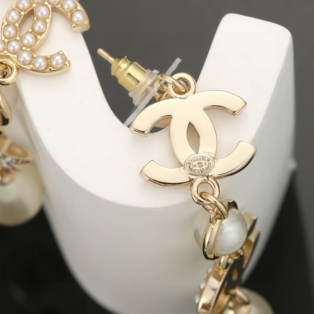 CHANEL 新款 3