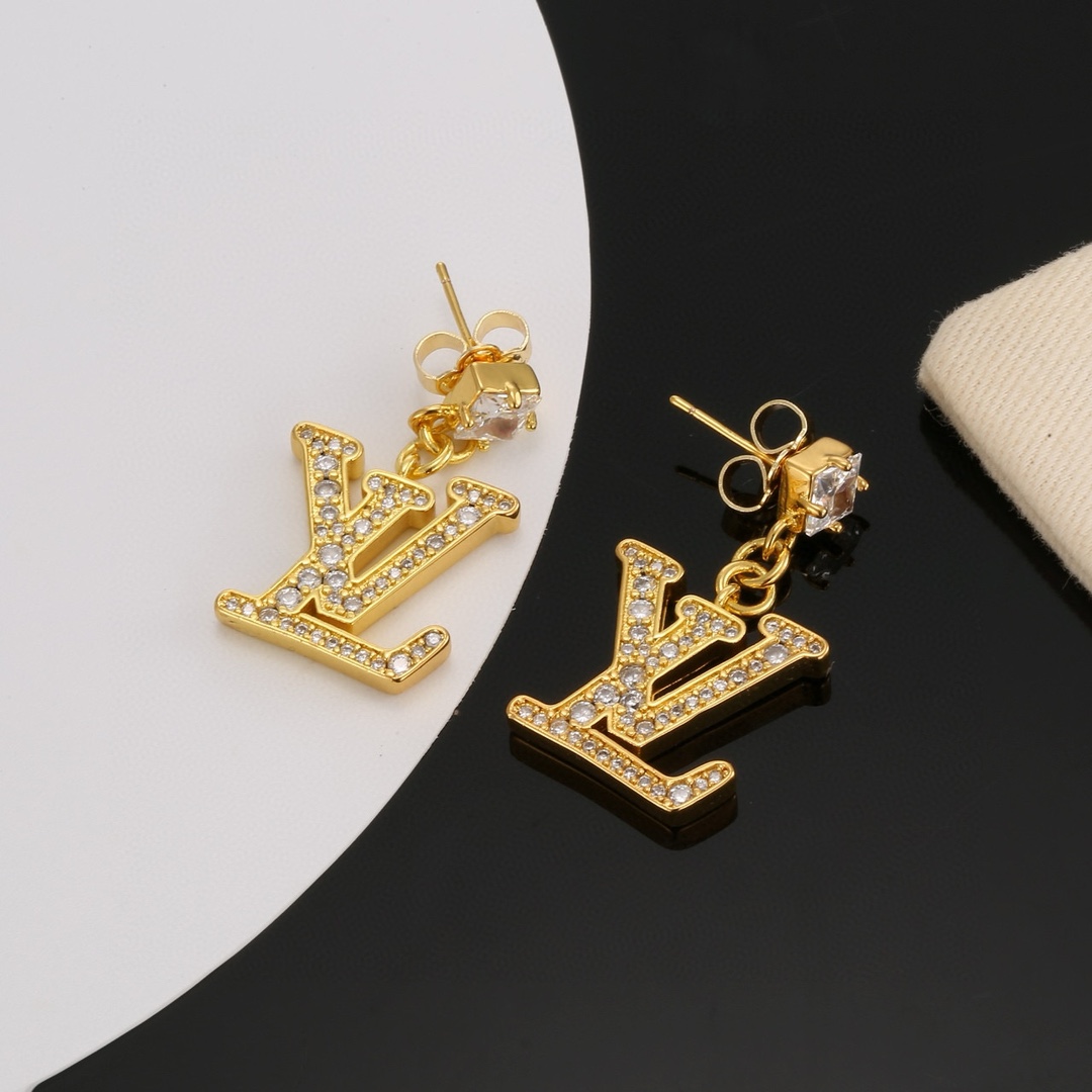 Louis Vuitton luxury item 5