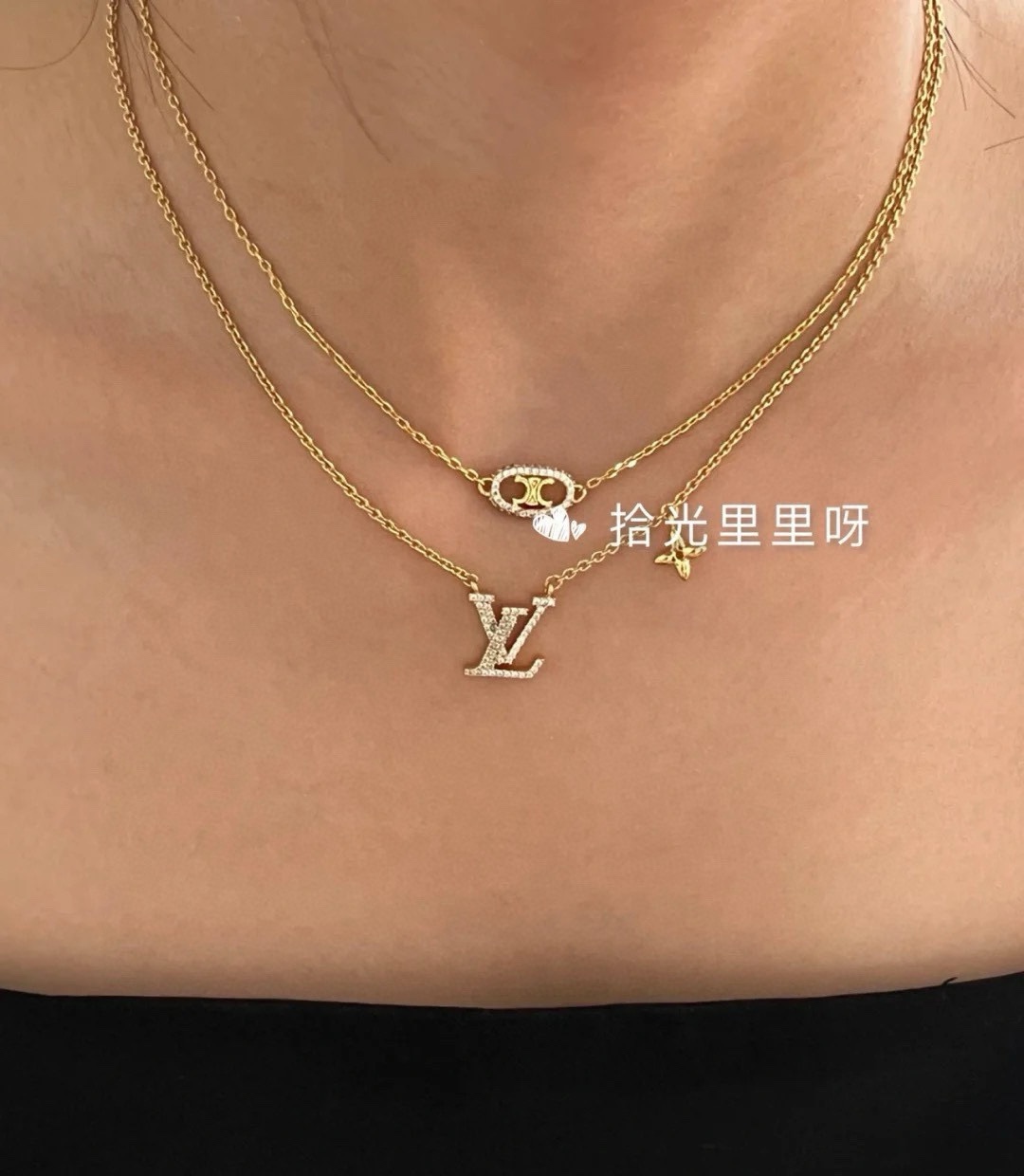 批💰手链50，项链60 Celine 赛琳新款PRECLOUS新品 手链项链 简单时尚款式🌟专柜一致黄铜材质电镀18k金 火爆款出货 设计独特 前卫 美女必备款！