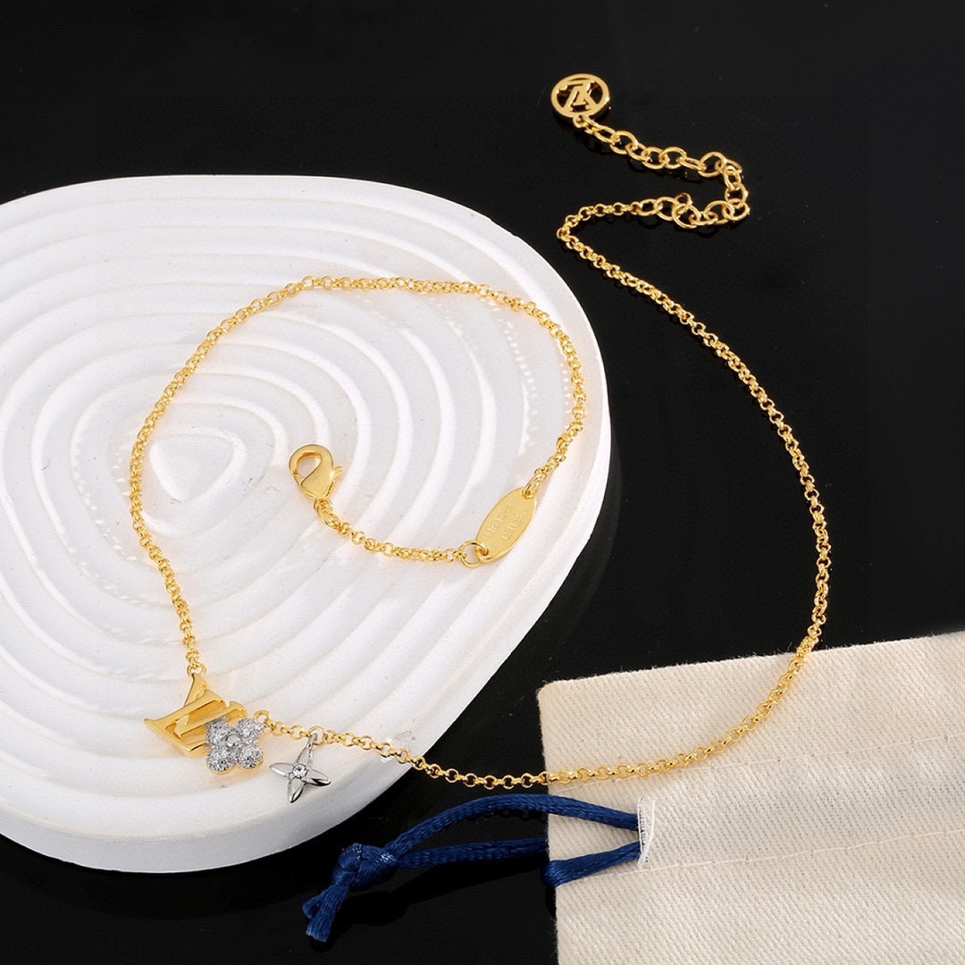 Louis Vuitton Monogram Flower & Initials Necklace - Comprehensive 6