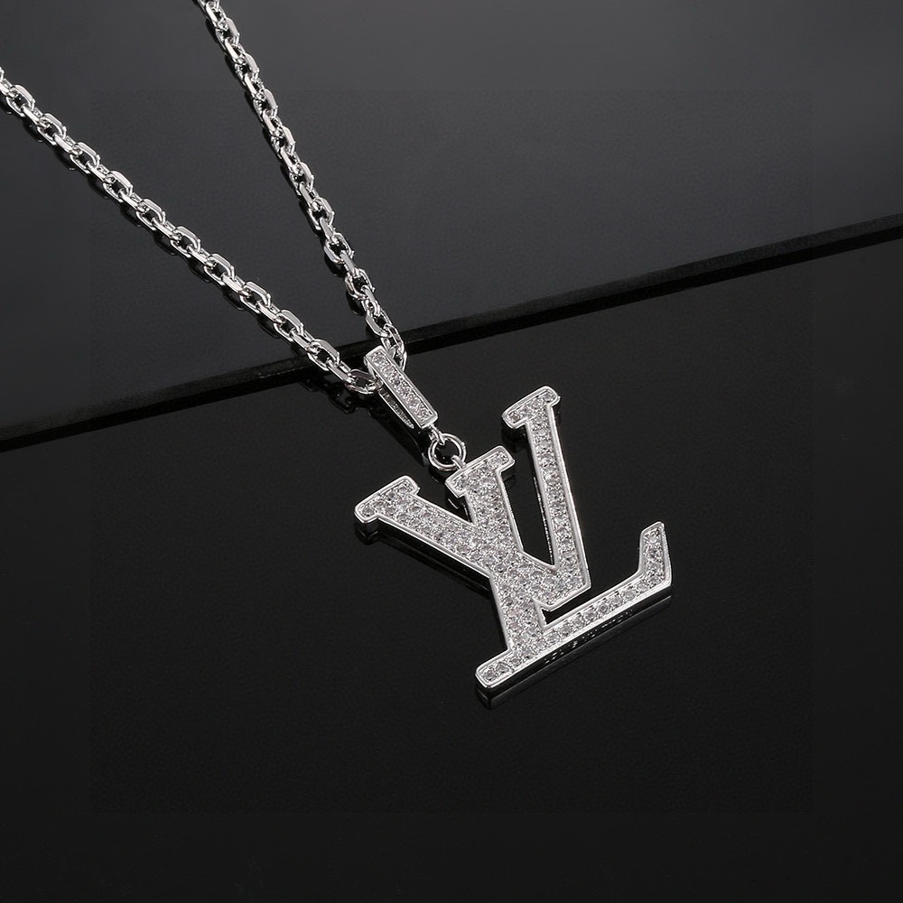 Louis Vuitton Sieraden Kettingen&hangers Met diamanten gezet Unisex Wintercollectie