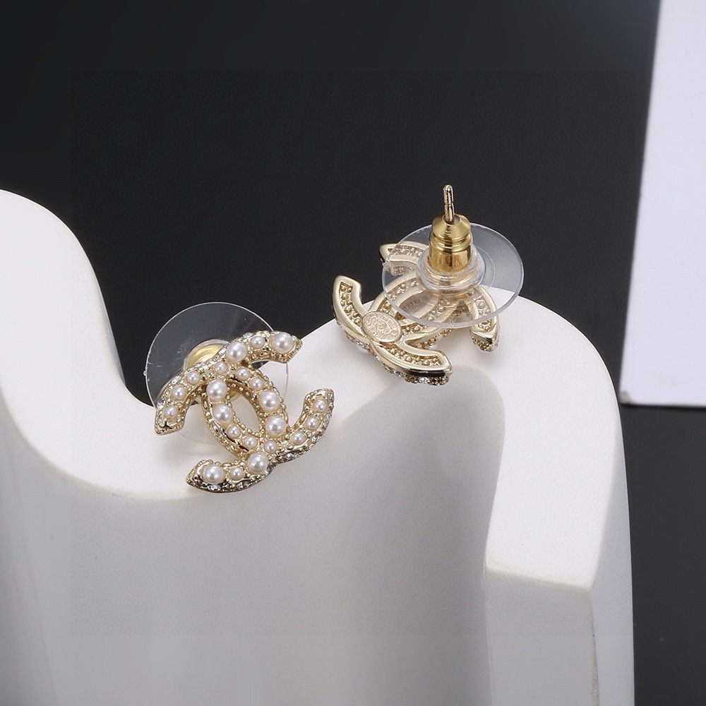 Chanel item 4