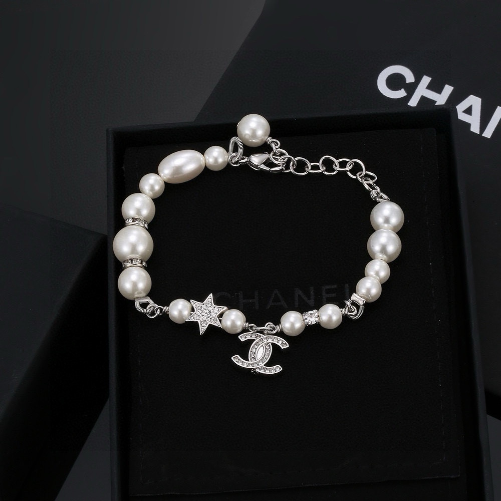 Chanel Haute Couture Haute Couture Fine Jewelry Necklace Bracelet Ring 2