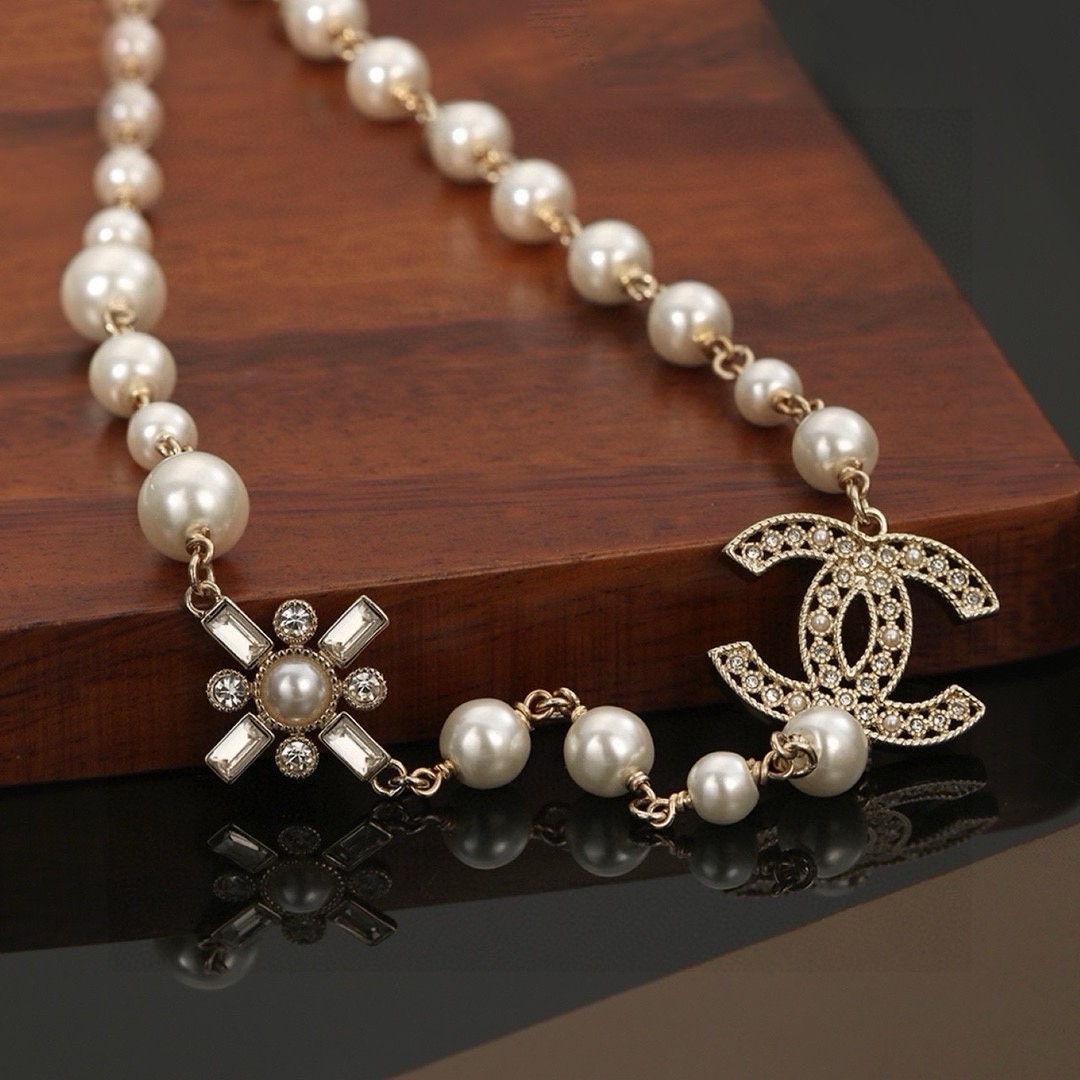 Chanel Haute Couture Haute Couture Fine Jewelry Necklace Bracelet Ring 6