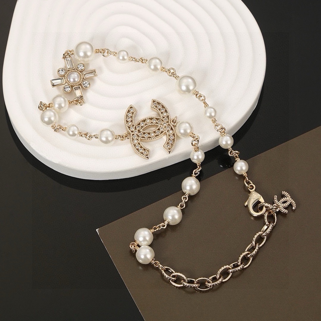 Chanel Haute Couture Haute Couture Fine Jewelry Necklace Bracelet Ring 3