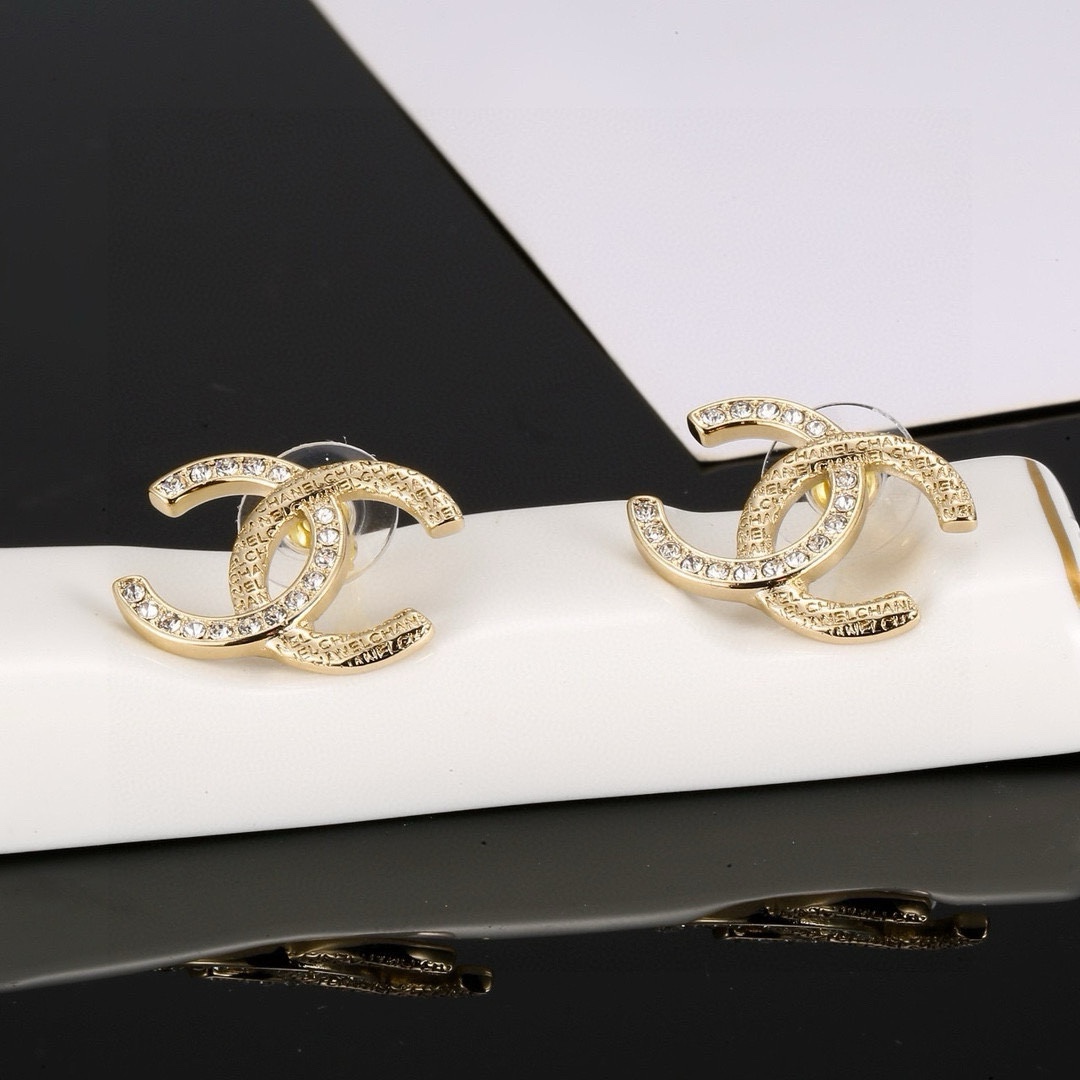 Chanel luxury designer product 5