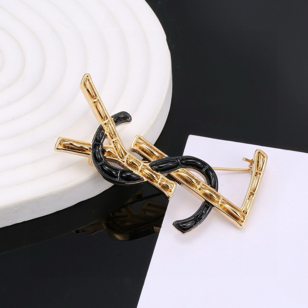 Luxury St. Roland YSL Pin with Perfect Electroplating and Unique Design - 图片 4