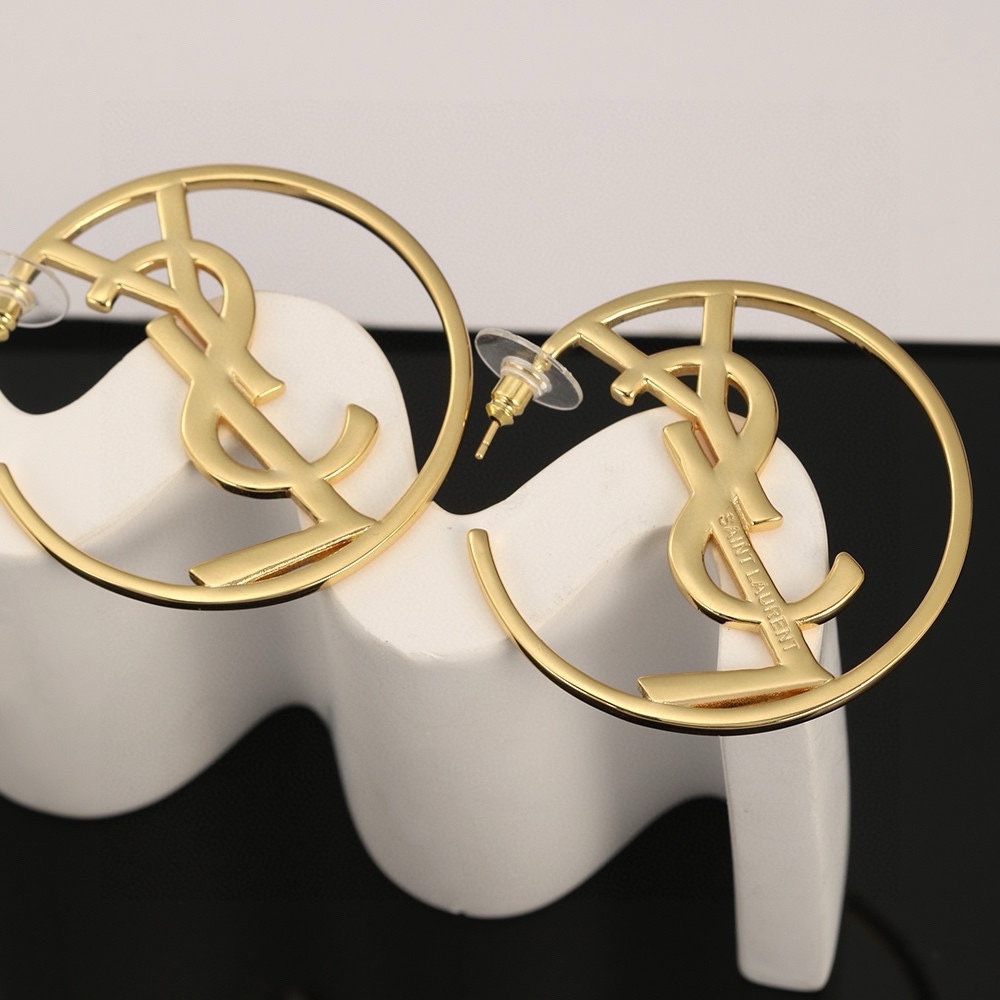 YSL St. Roland’s Brooch: Elegant Brass Design by Yves Saint Laurent, 1961. - 图片 3