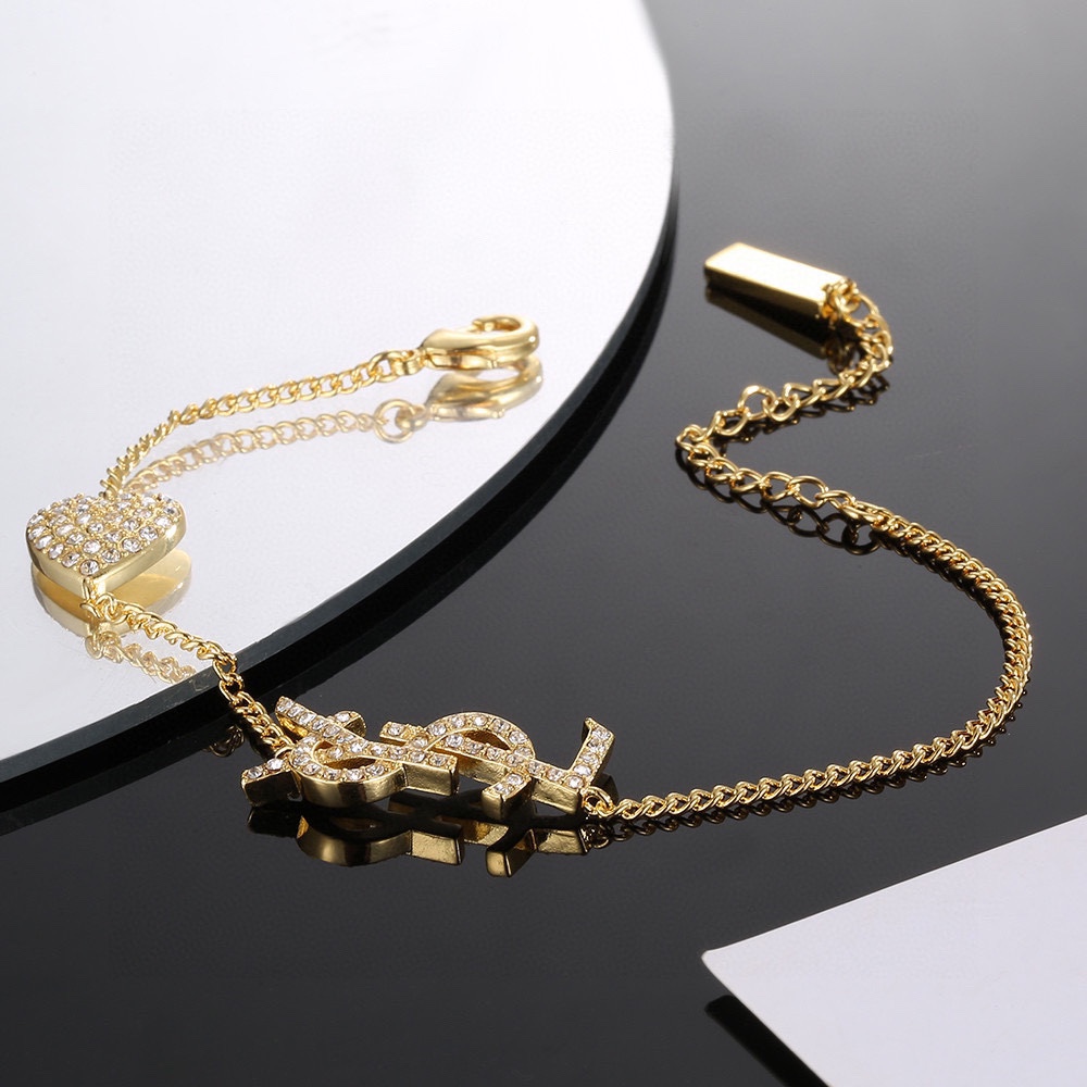 YSL Letter Lock Bracelet: Elegant and Luxurious Minimalist Design - 图片 5