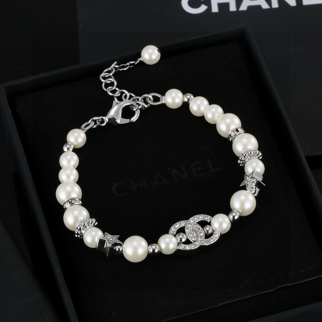 Chanel Classic Luxury Handbag Shoulder Crossbody Bag Ref.02C93298 2