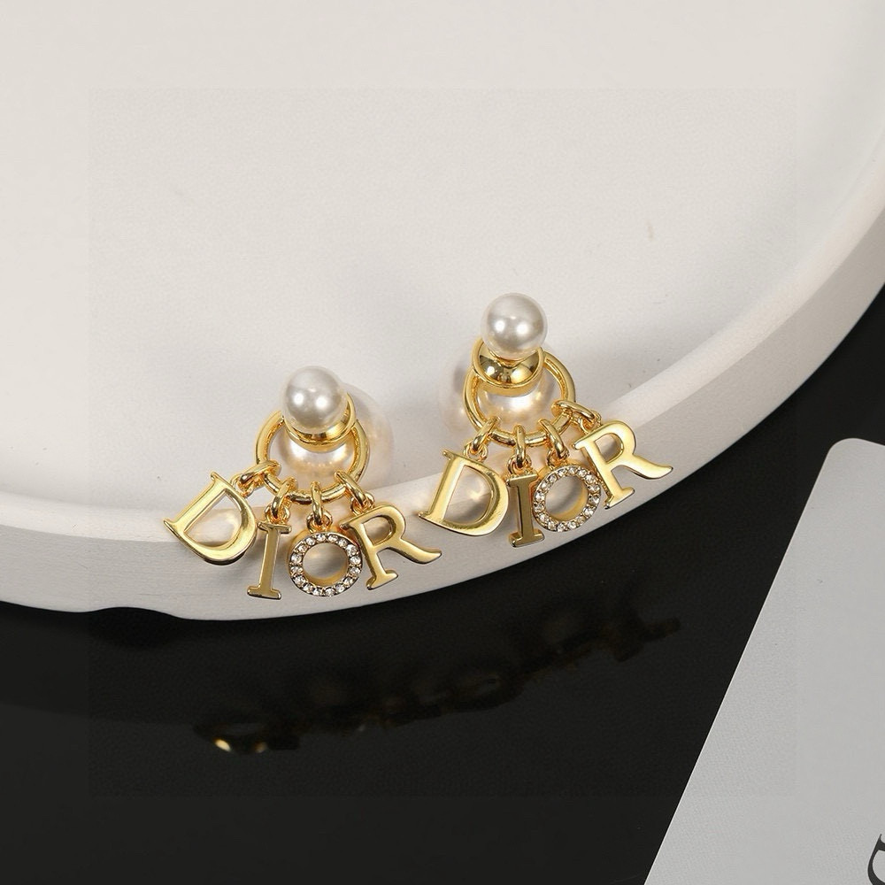 Dior Haute Joaillerie Fine Jewelry Earrings Necklace Ring Ref.0498D9F6 2