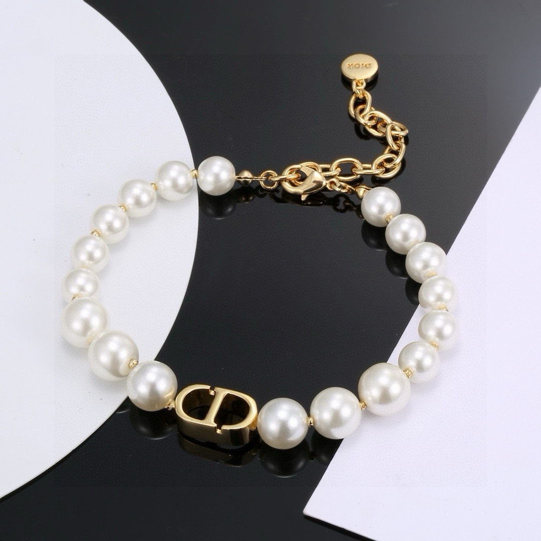 Dior Haute Couture Haute Joaillerie Fine Jewelry Earrings Necklace Ring 2