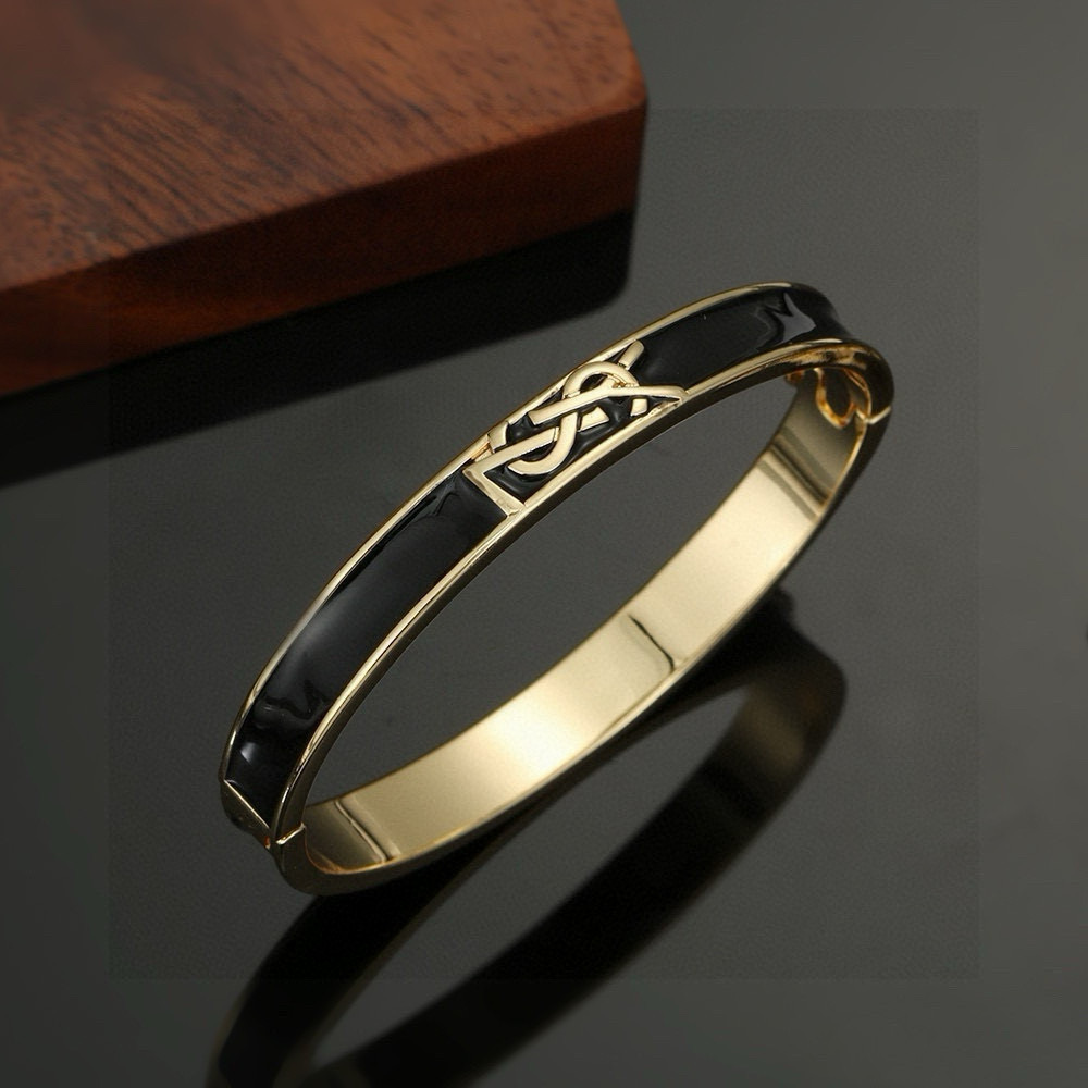Luxurious YSL Bracelet: Classic, Fashionable, Timeless Charm with St. Roland Tradition. - 图片 6