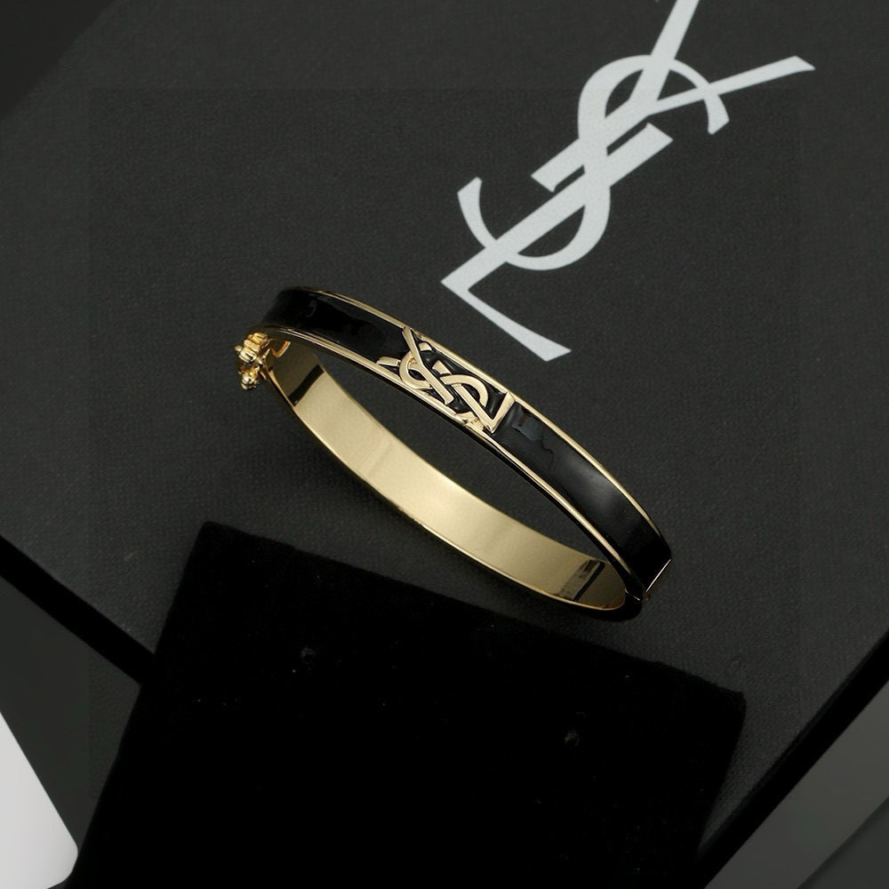 Luxurious YSL Bracelet: Classic, Fashionable, Timeless Charm with St. Roland Tradition. - 图片 4