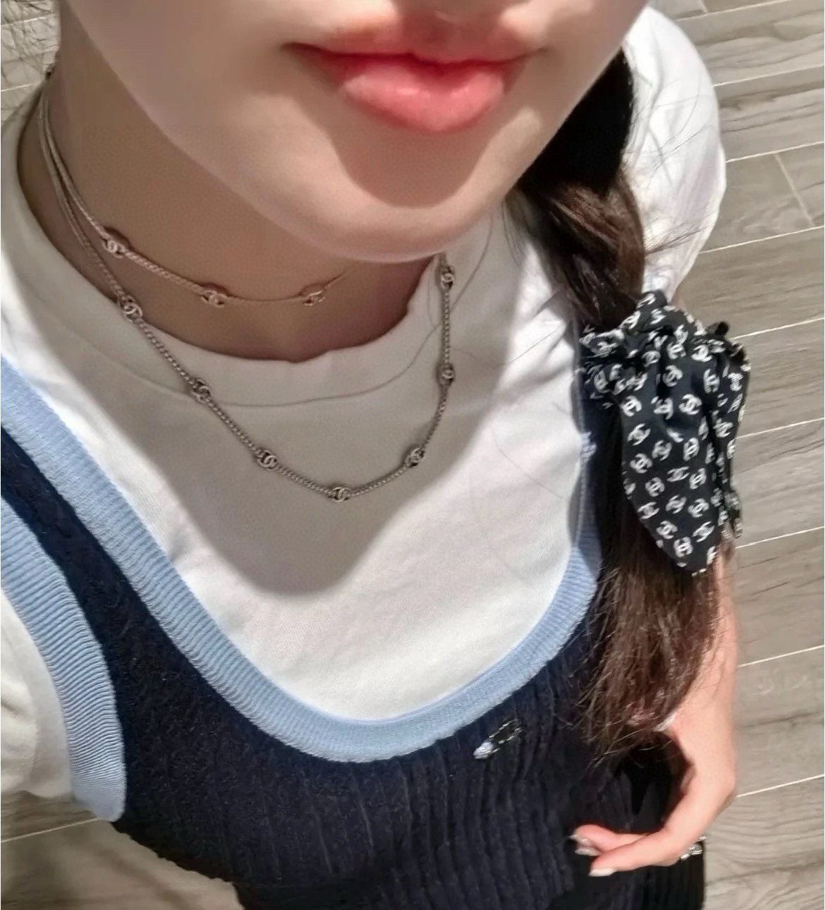 
😍香奈儿Chanel最新款5双C蛇骨项链💄精钢保色超个性，百搭款特别特别赞，整体细节非常令人惊喜，设计