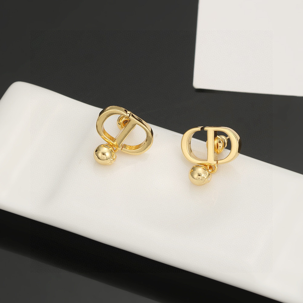 Elegantes Pendientes Dior Tribales con Diseño de Letras CD Doradas 3 i1753026936403 2277 0 1