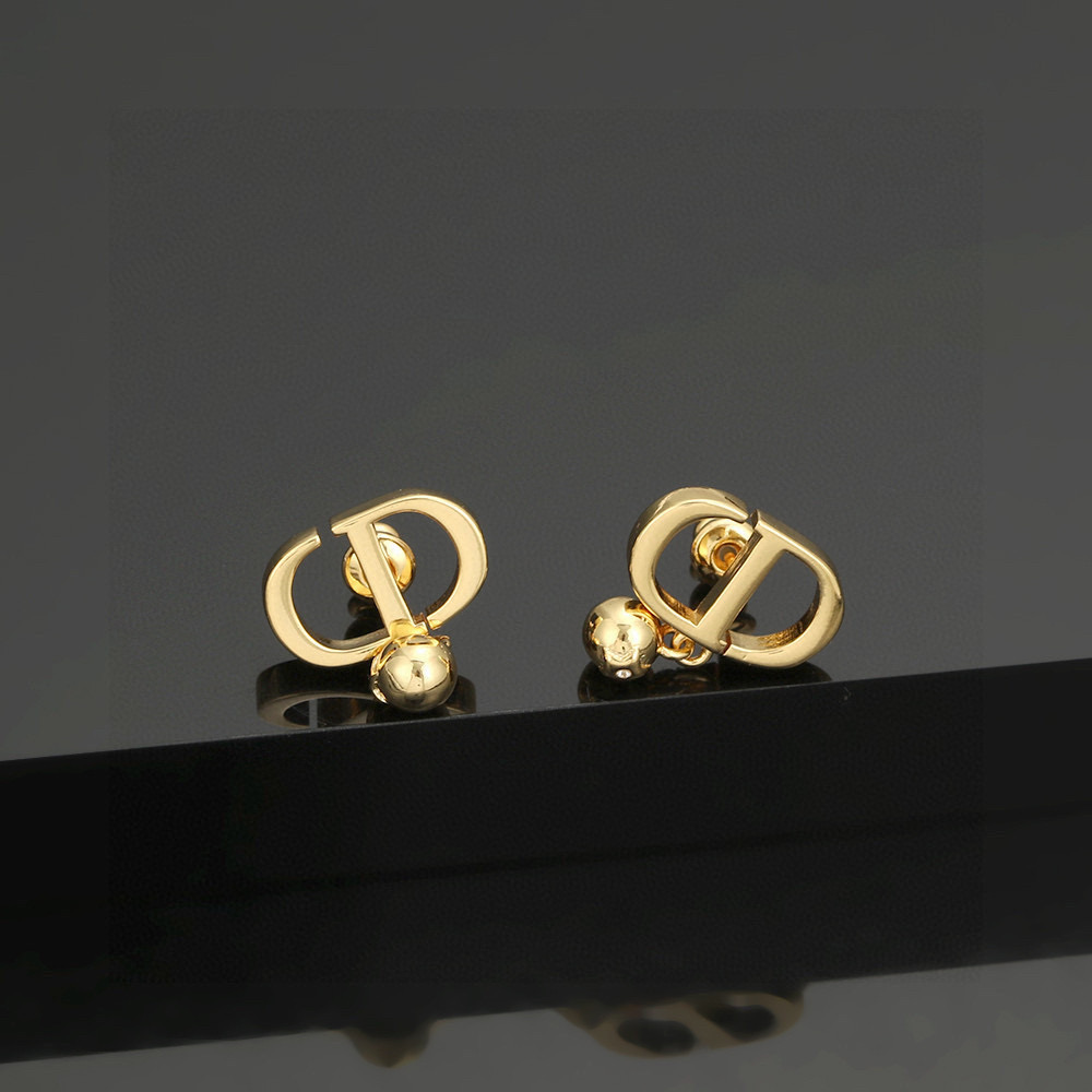 Elegantes Pendientes Dior Tribales con Diseño de Letras CD Doradas 9 i1753026936927 390 0 7