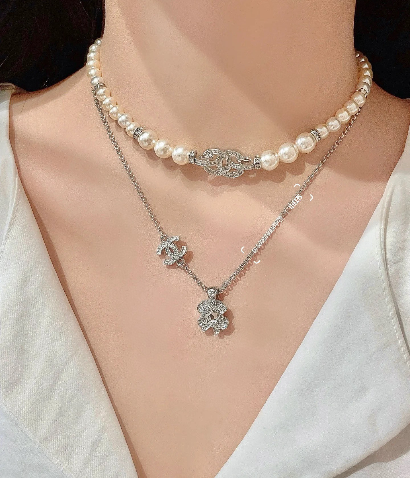  CHANEL 香奈儿珍珠项链，高端品质，专柜同材质，做工精致细腻，重工版本，简约大方温文尔雅，特别温柔