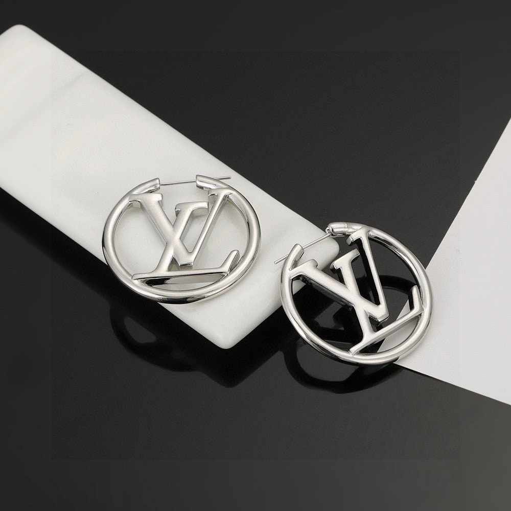 【精工版本】路易威登耳钉 字母耳钉  秉承精湛匠艺，以锻造耀目 LV Twig  抛光色泽成就经典 LV