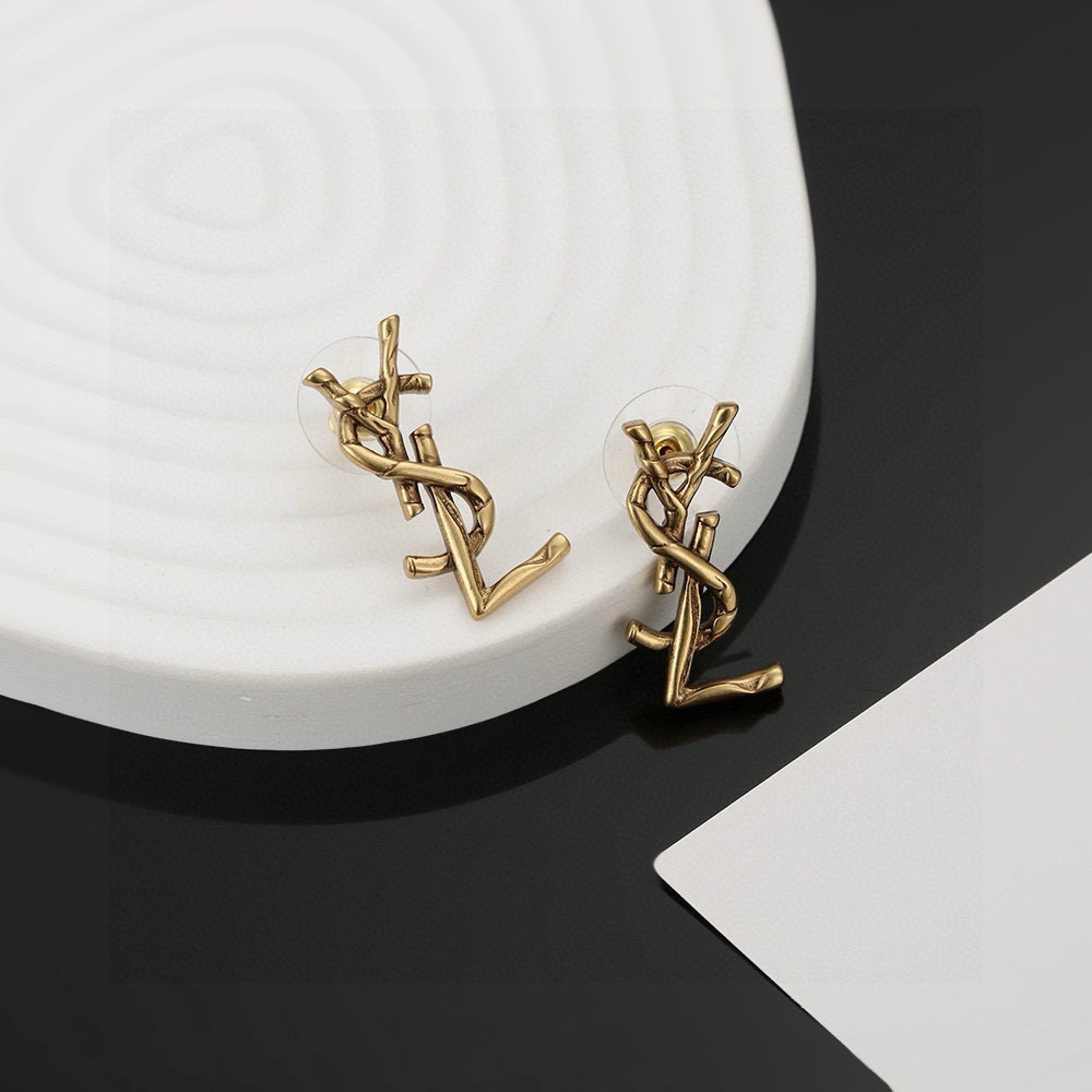  YSL 圣罗兰 耳钉原装黄铜材质 Yves Saint Laurent 创立于1961年 优雅抽象大胆