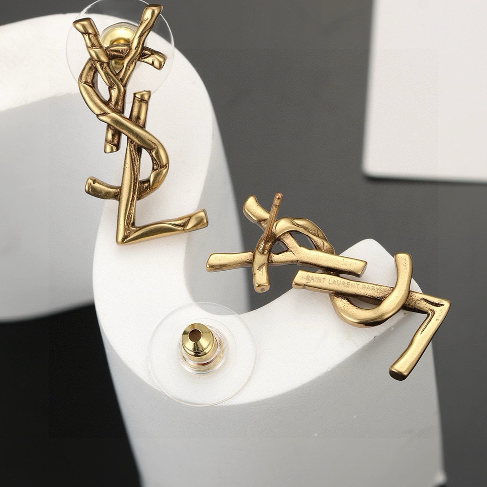  YSL 圣罗兰 耳钉原装黄铜材质 Yves Saint Laurent 创立于1961年 优雅抽象大胆