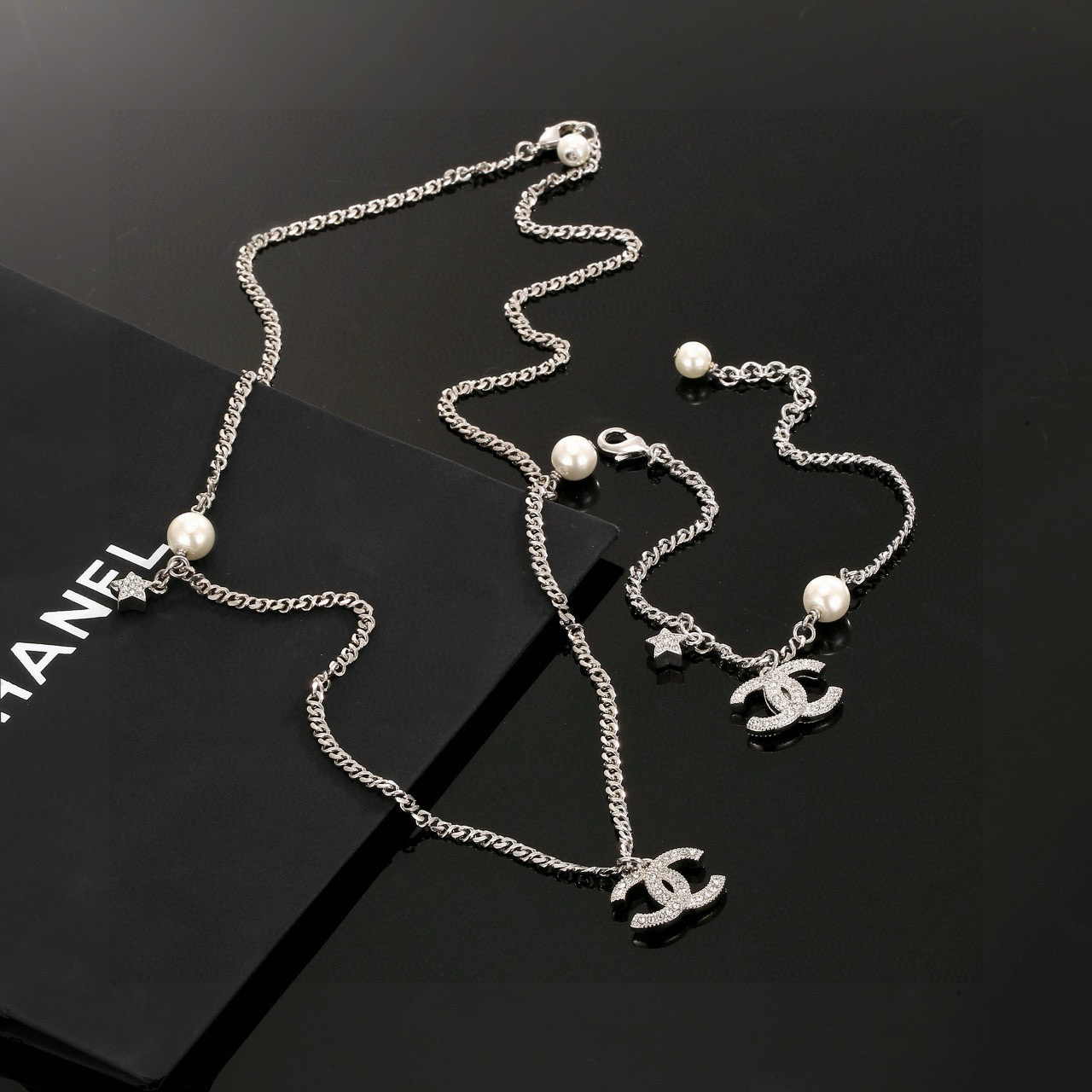 CHANEL blingbling
