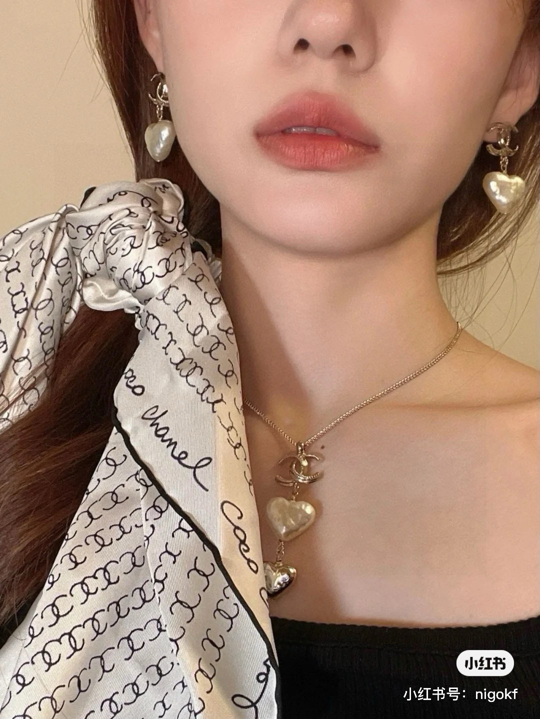 Chanel 香奈儿浅金色爱心耳环 紧追潮流早春耳钉 不管你是圆脸还是长脸拆下自己配系有意想不到的惊喜