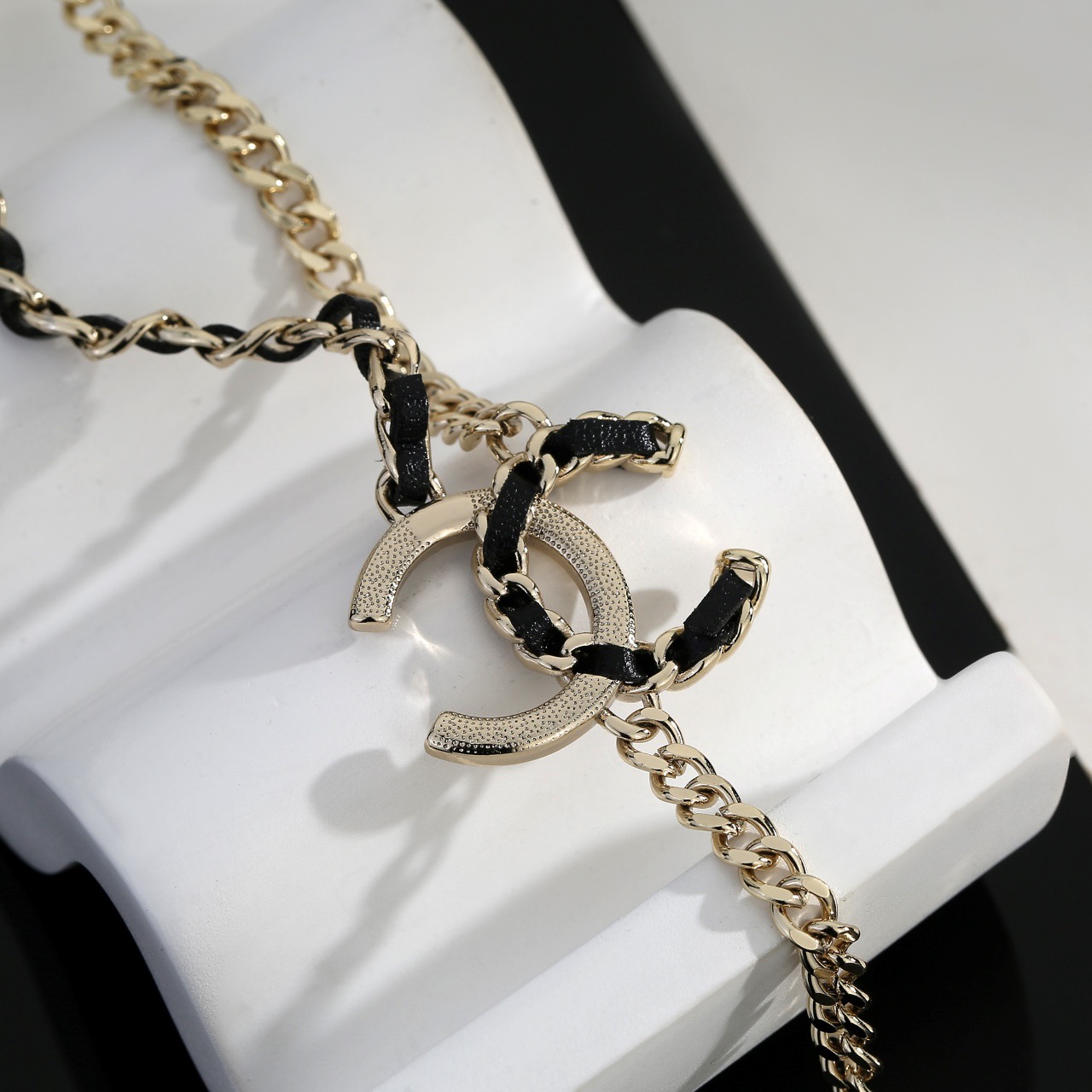 Chanel Haute Couture Haute Couture Fine Jewelry Necklace Bracelet Ring 5
