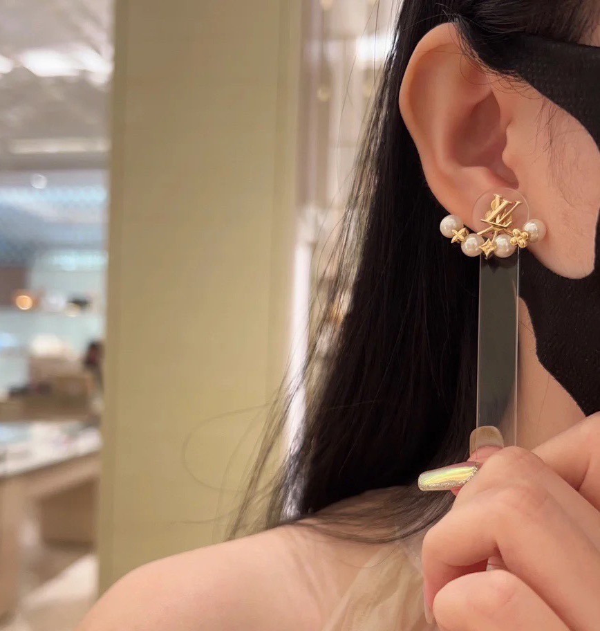 路易威登 Louis Vuitton 高定典藏高定典雅奢华珠宝首饰项链手链戒指 #268C7407 6