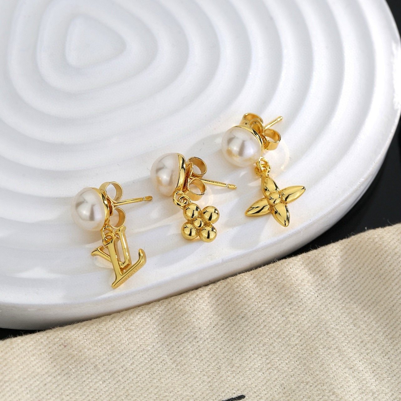 Louis Vuitton Haute Couture Haute Couture Fine Jewelry Necklace Bracelet 3