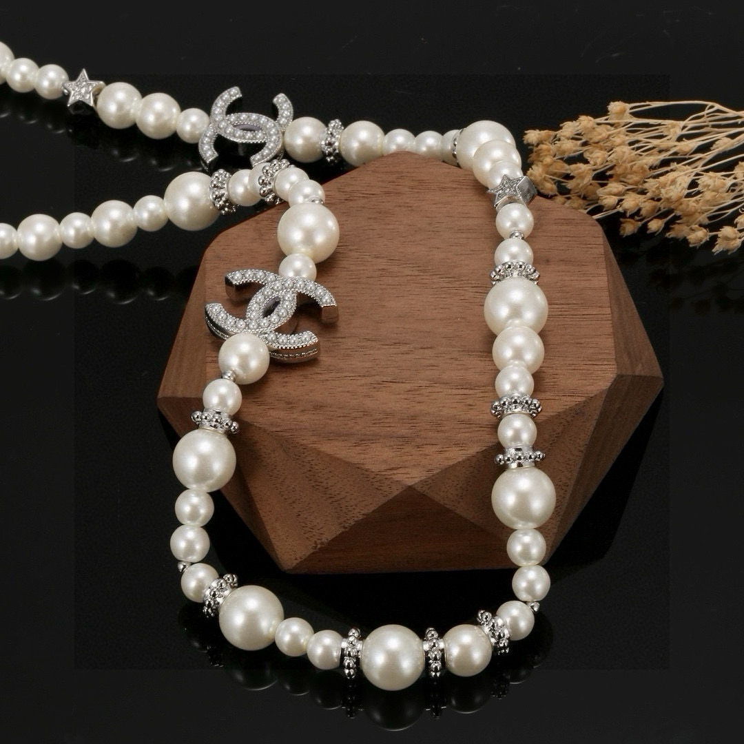 Chanel Haute Couture Haute Couture Fine Jewelry Necklace Bracelet Ring 3
